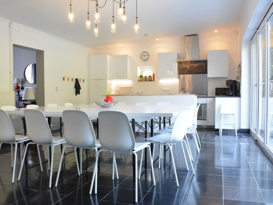 House | Private kitchen | Fridge, highchair