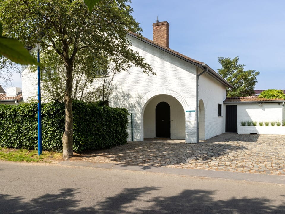 House | Exterior