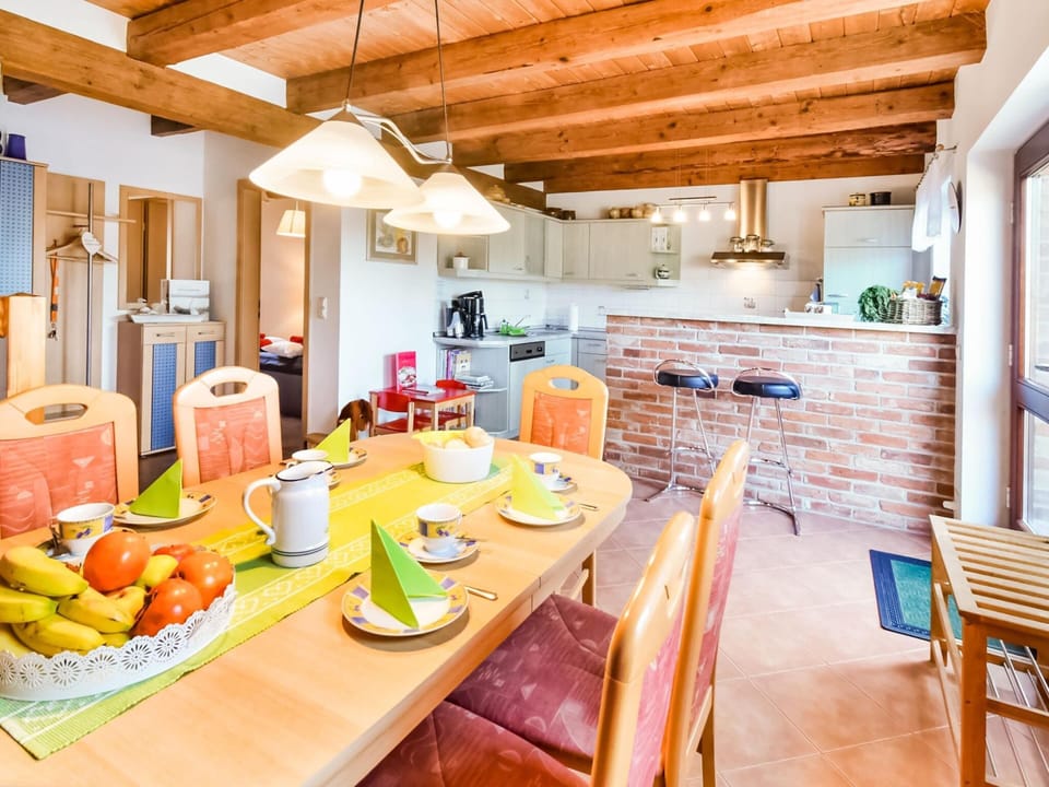 House | Private kitchen | Highchair