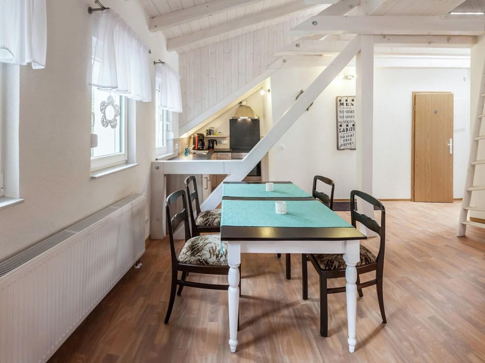 House | Dining