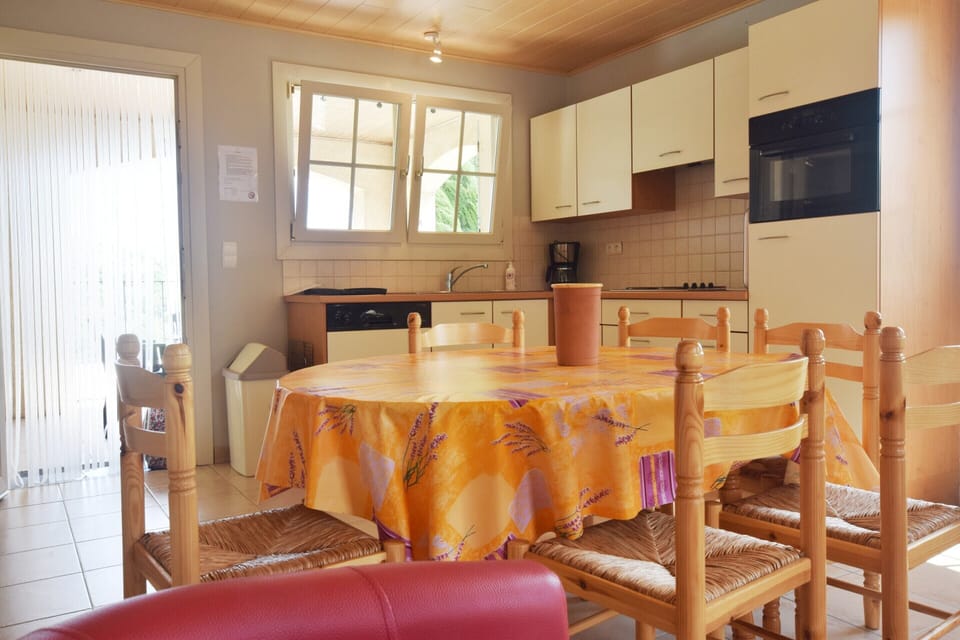 House | Private kitchen | Highchair