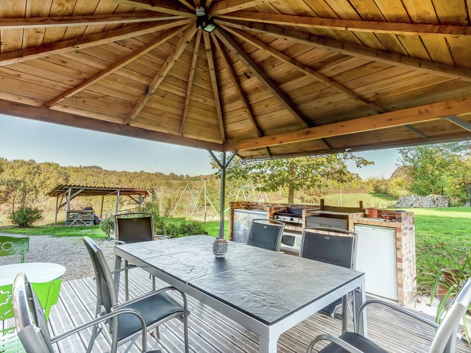 Family Retreat in Thedirac House in Occitanie