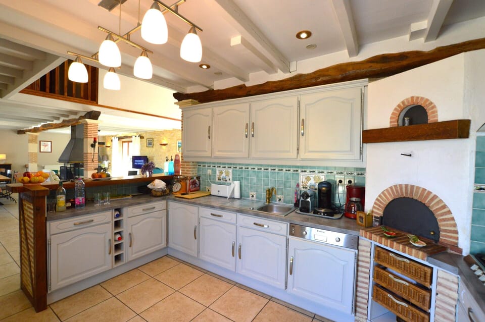 House | Private kitchen | Fridge, highchair