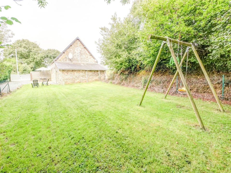 Family Country Cottage in Brainville House in Normandy