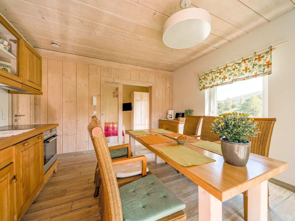 Apartment | Dining