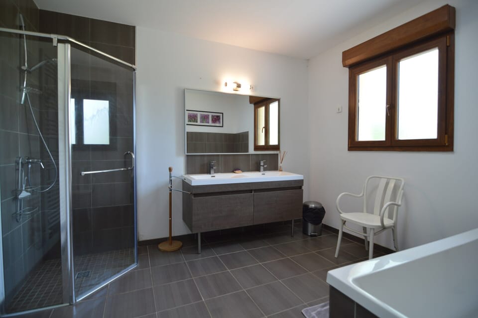 Cottage in Wierre-effroy Near Forest Cottage in Hauts-de-France