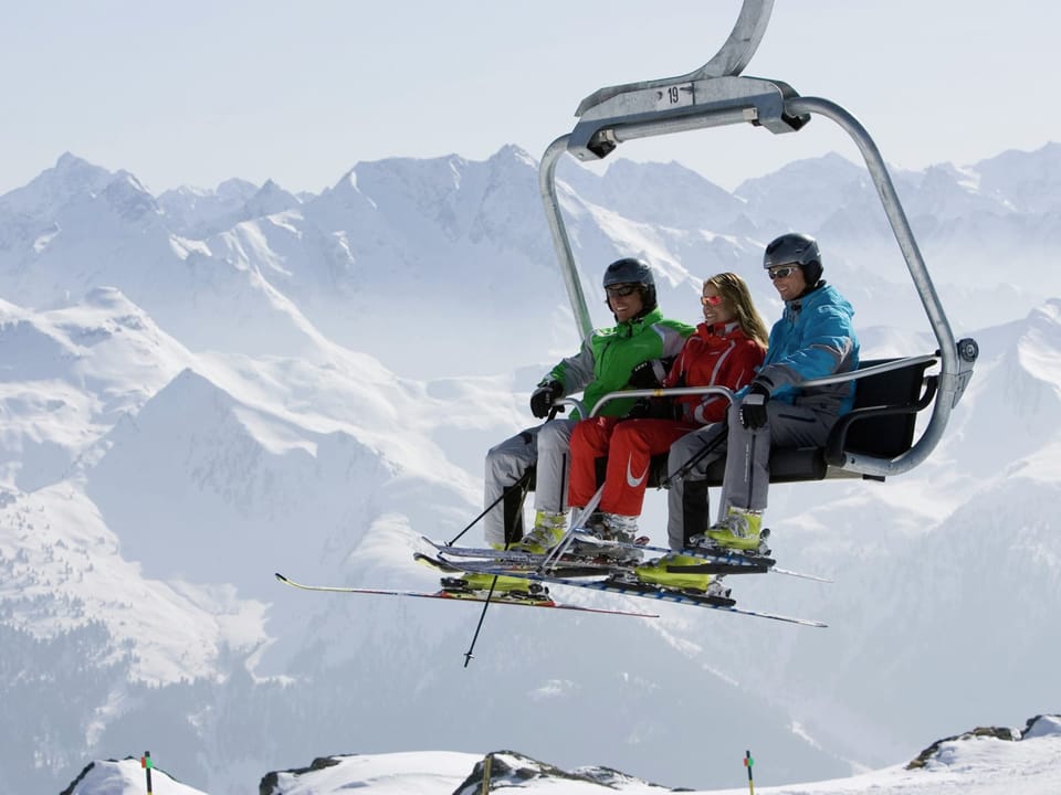 Stylish Flats in Uderns Near Ski Lift Apartment in Uderns