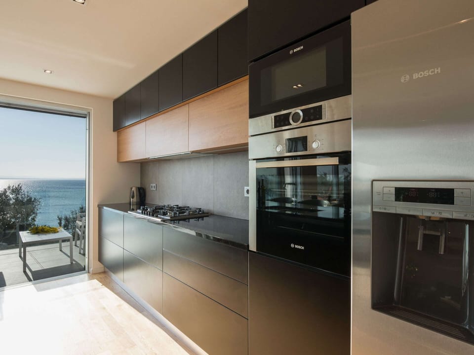 Villa | Private kitchen | Electric kettle, toaster