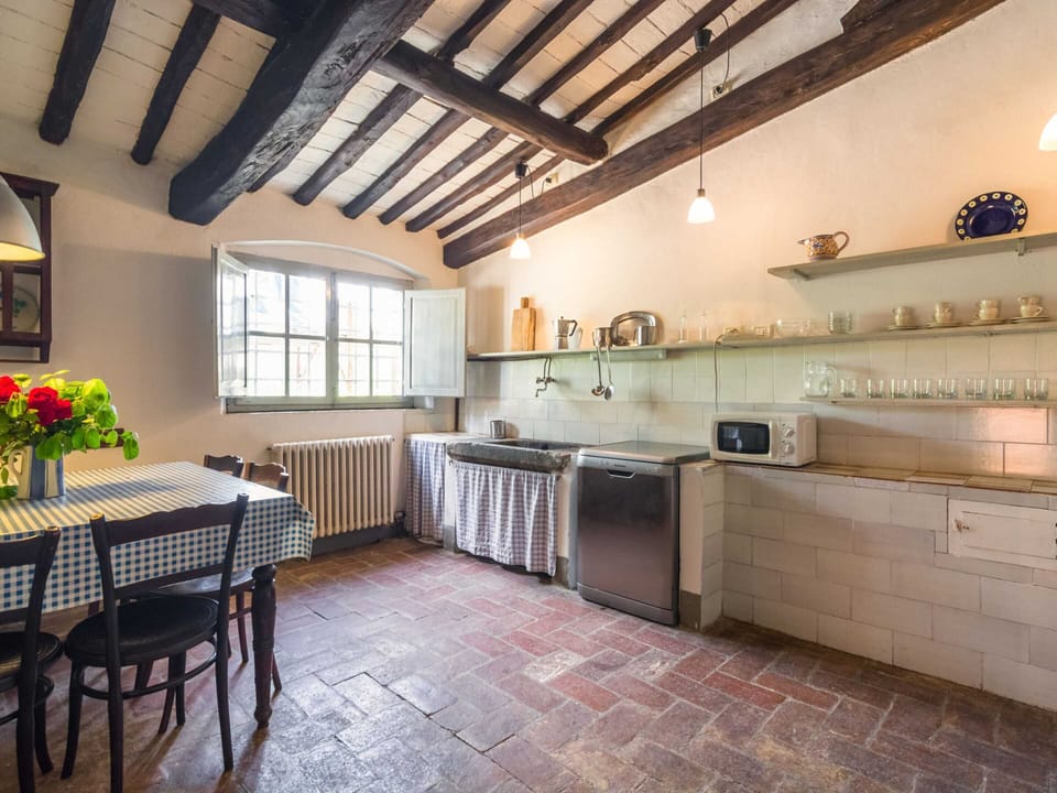 House | Private kitchen | Highchair