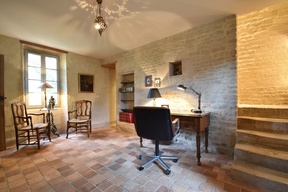 House | Reception