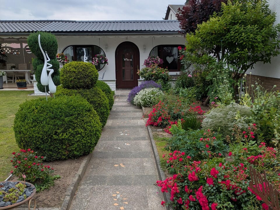 Bungalow | Garden