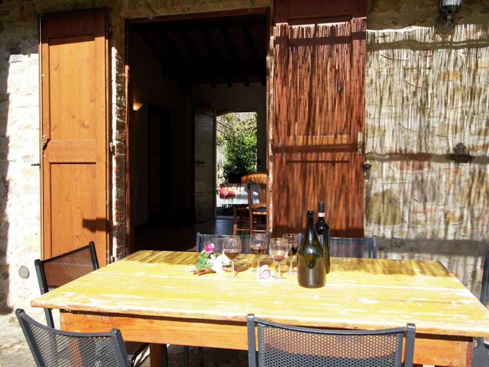 House | Dining