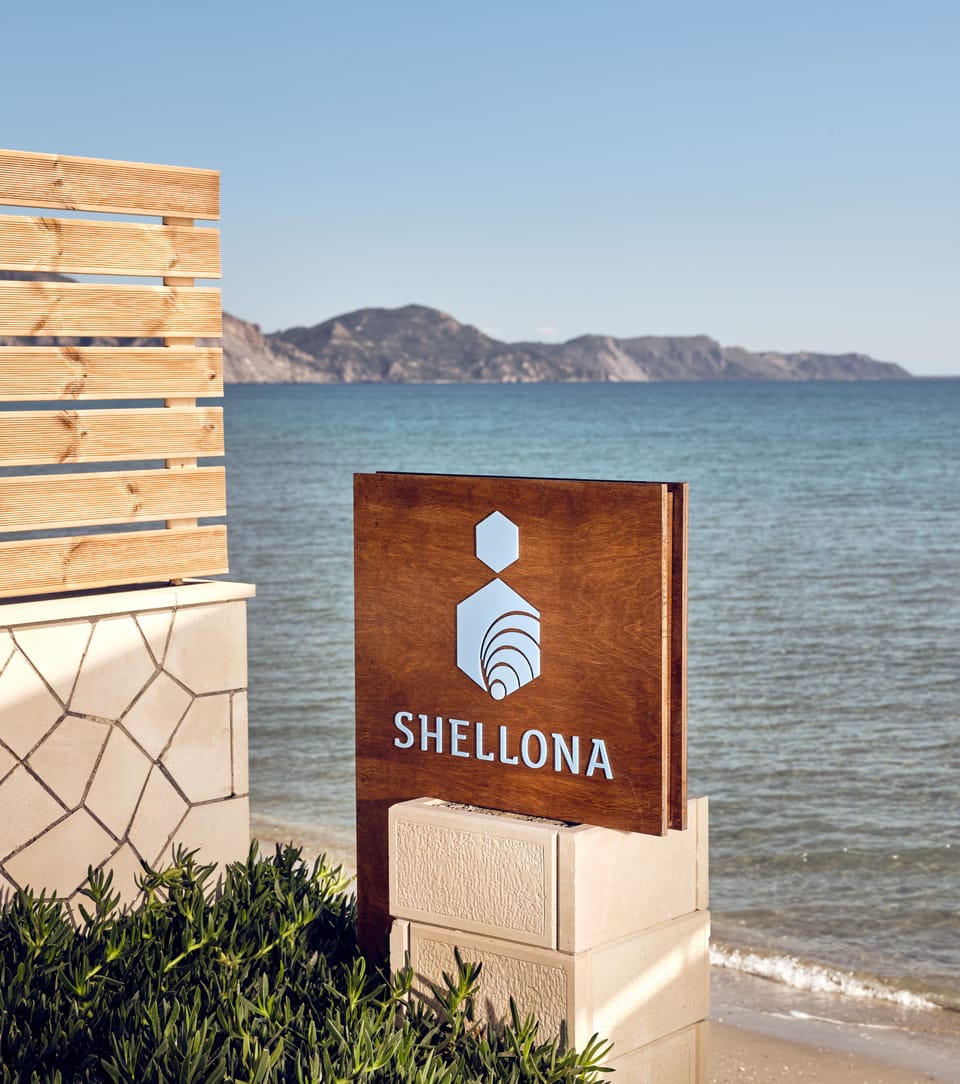 Shellona Rooms & Apartments Bed and Breakfast in Peloponnese, Western Greece and the Ionian