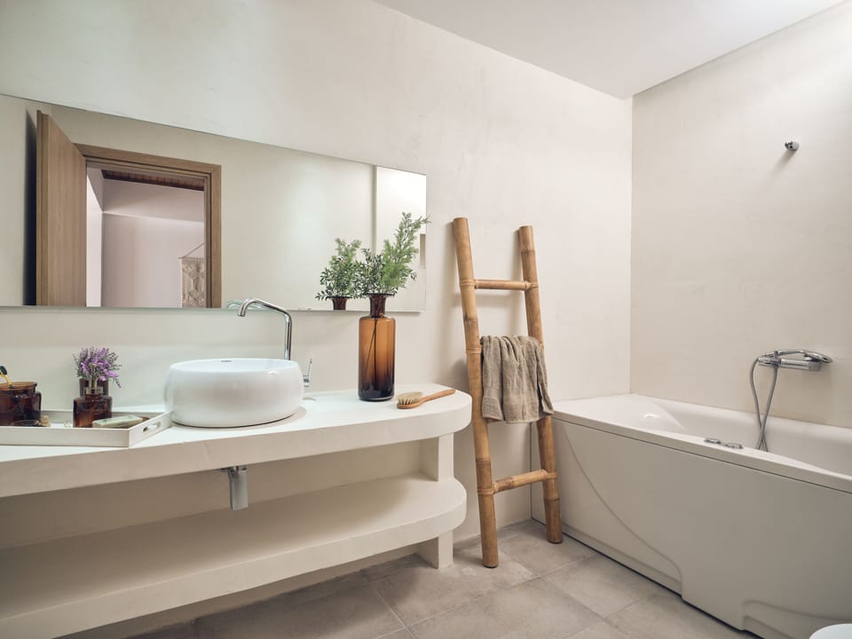 Apartment, Sea View | Jetted tub