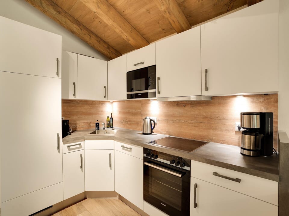 House | Private kitchen | Highchair