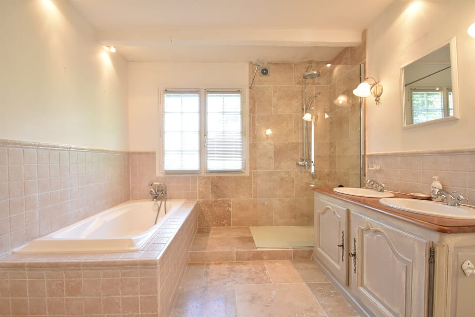 Luxury Villa in Dordogne With Pool & Privacy House in Nouvelle-Aquitaine