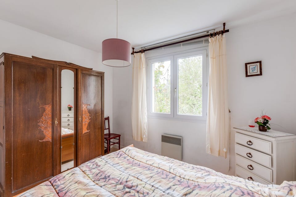Priziac Garden Hideaway House in Finistere