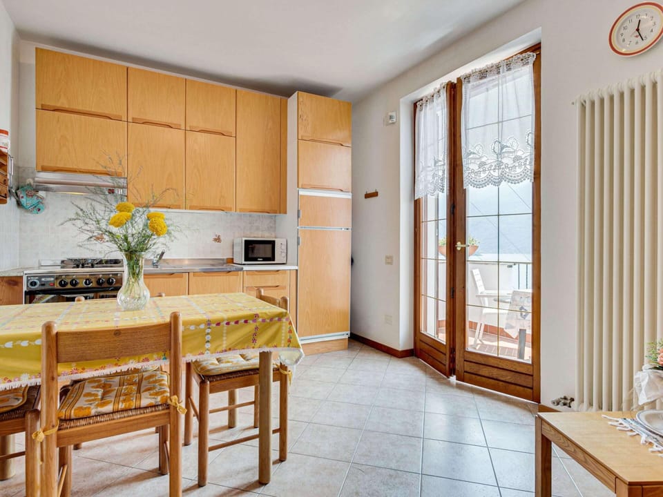 Apartment | Private kitchen | Highchair