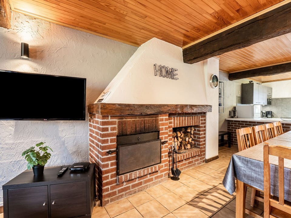House | Dining
