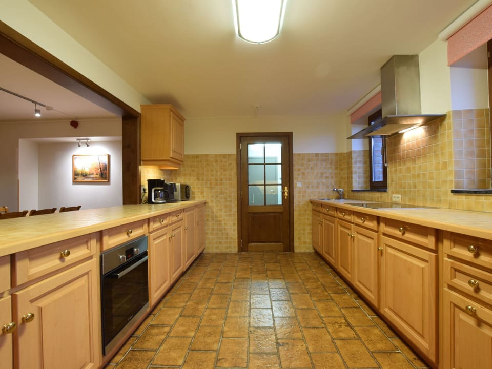 House | Private kitchen | Fridge, highchair