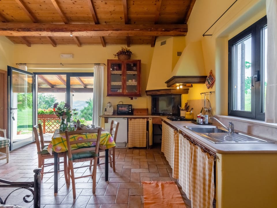 House | Private kitchen | Highchair