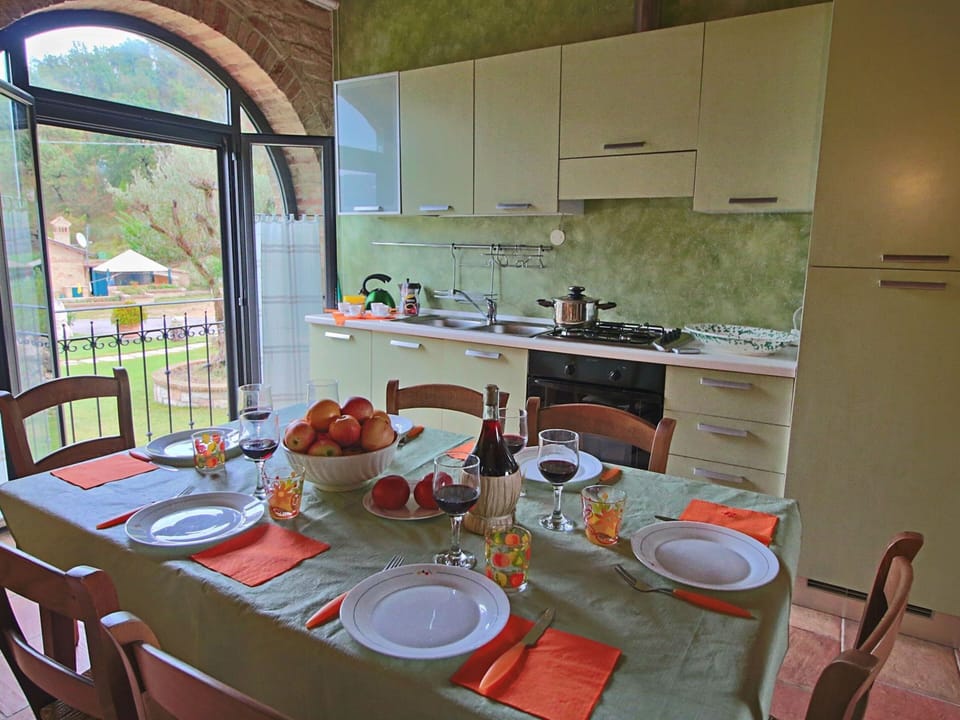 House | Private kitchen | Oven