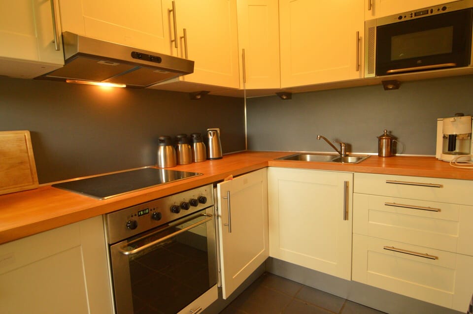 House | Private kitchen | Fridge, dishwasher, highchair