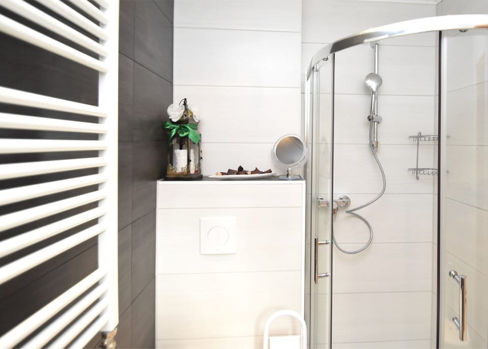 Gemutliches Ferienhaus mit Pool in Blankenburg Apartment in Thale