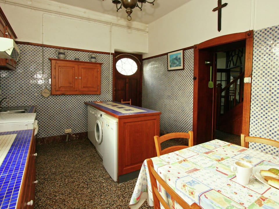 House | Dining