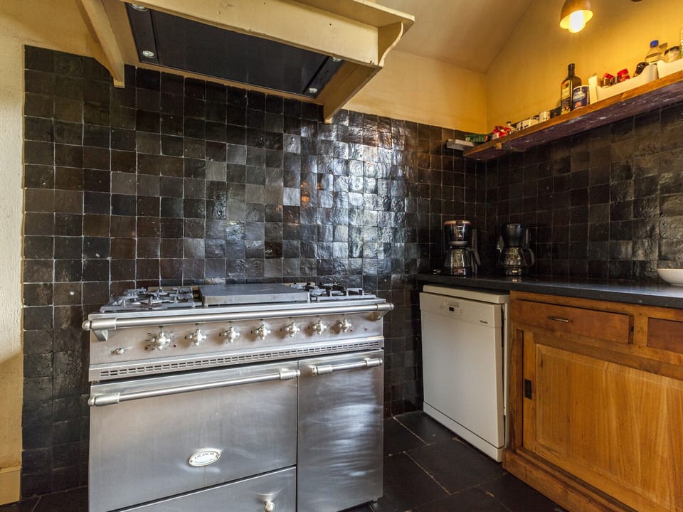 House | Private kitchen | Fridge, highchair
