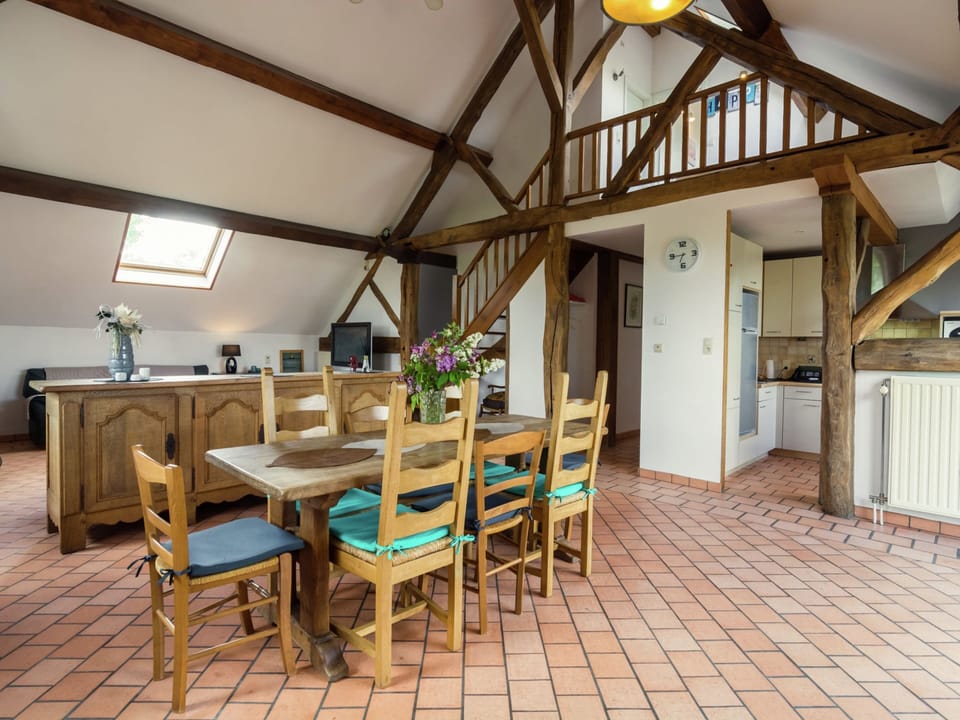 House | Dining
