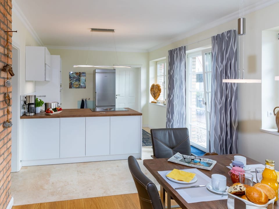 House | Dining