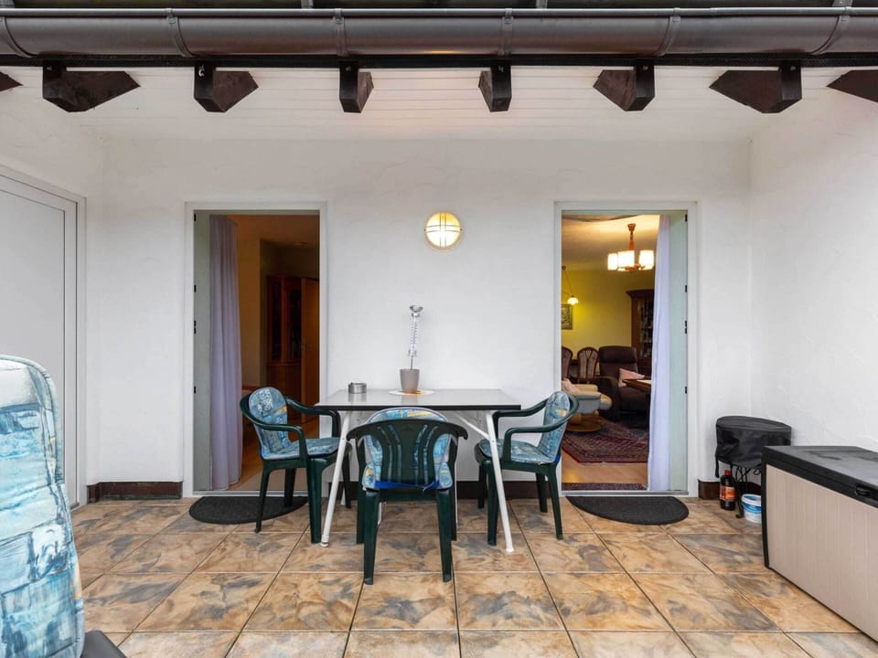 Apartment | Dining
