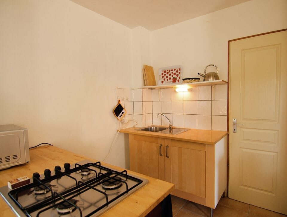 Cottage | Private kitchen | Highchair