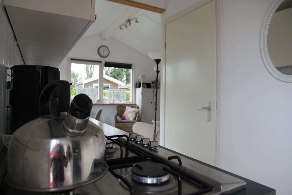 Bungalow | Private kitchen | Highchair