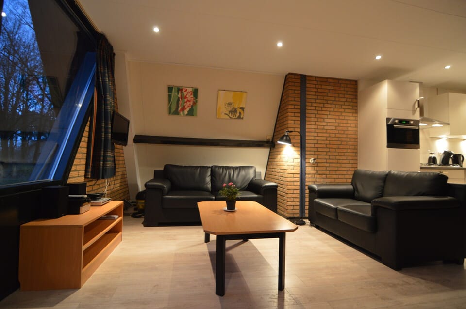 House | Living room