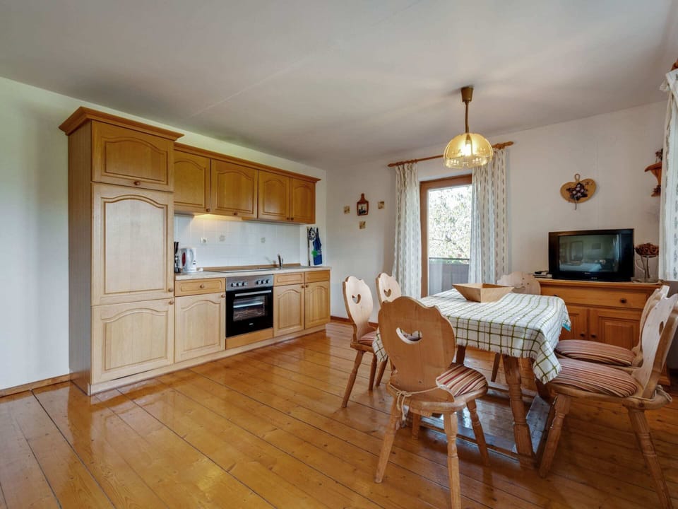 House | Private kitchen | Highchair