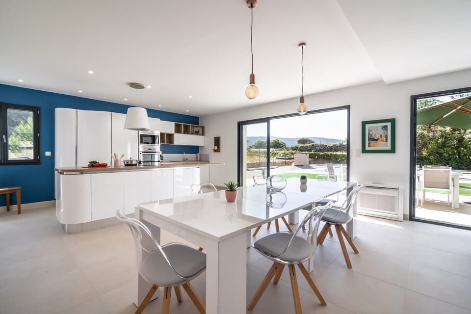 Villa | Dining