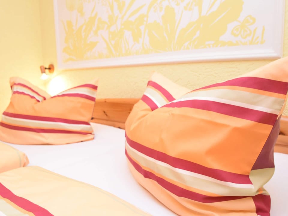 Apartment | 1 bedroom, individually furnished, bed sheets