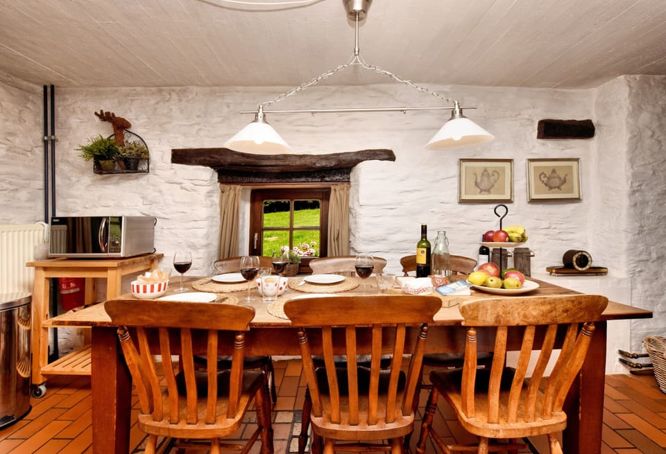 House | Dining
