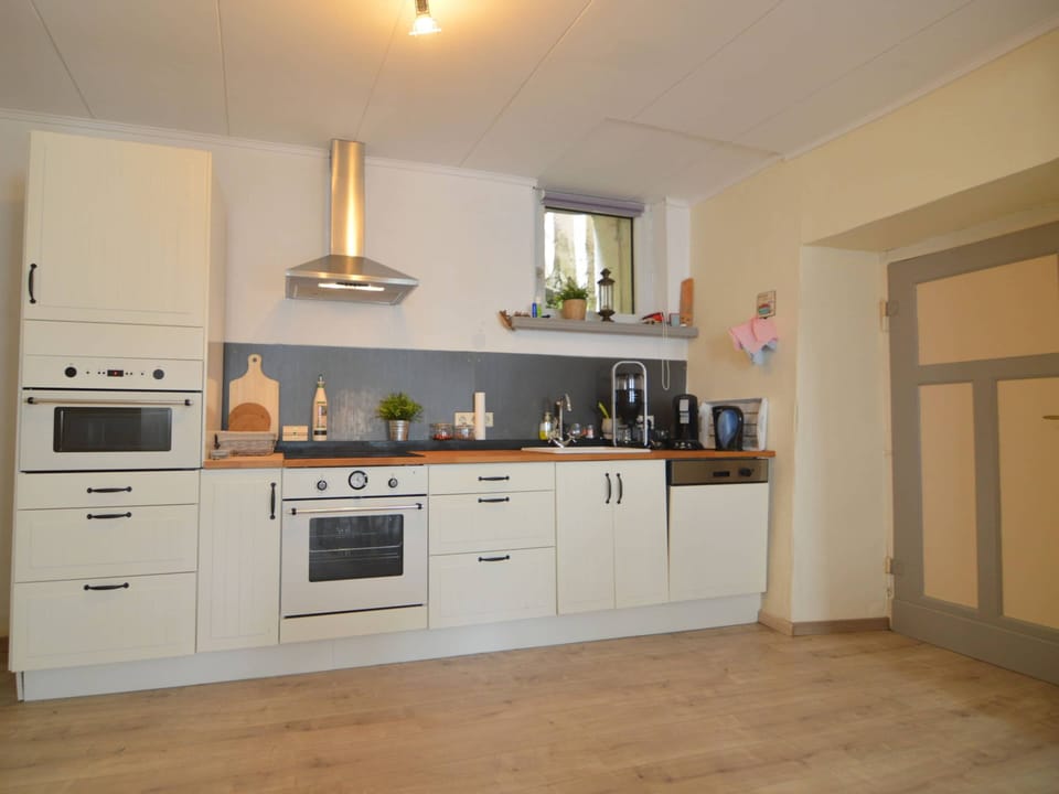 House | Private kitchen | Fridge, highchair