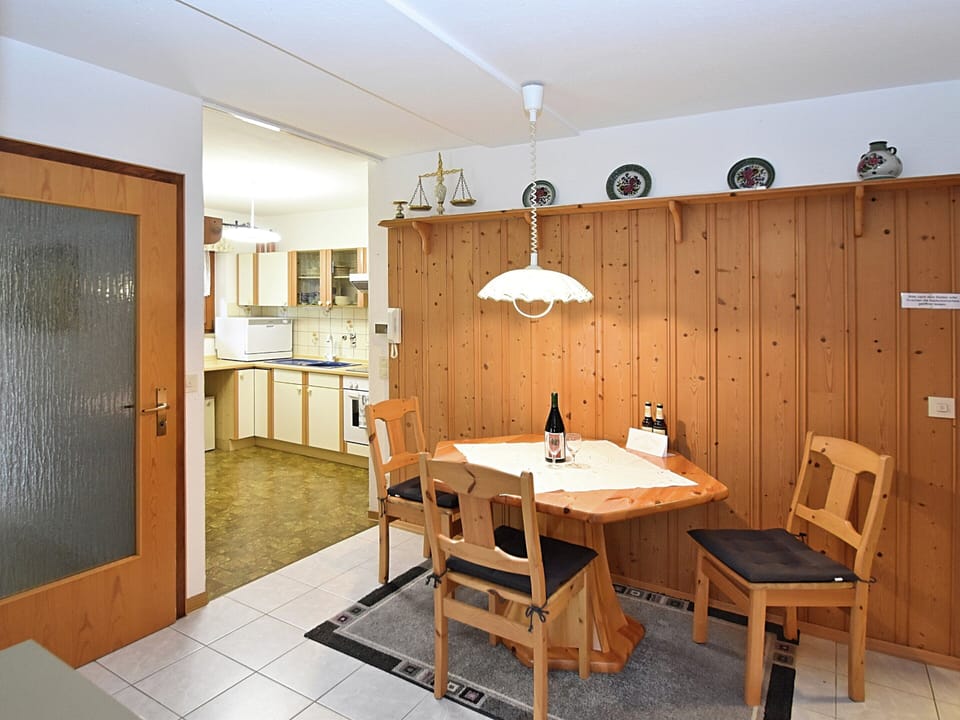 Apartment | Dining