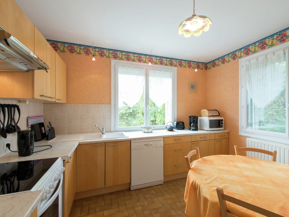 House | Private kitchen | Highchair