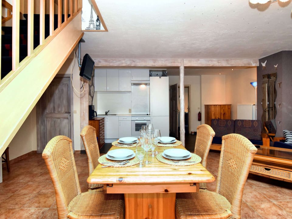 House | Dining