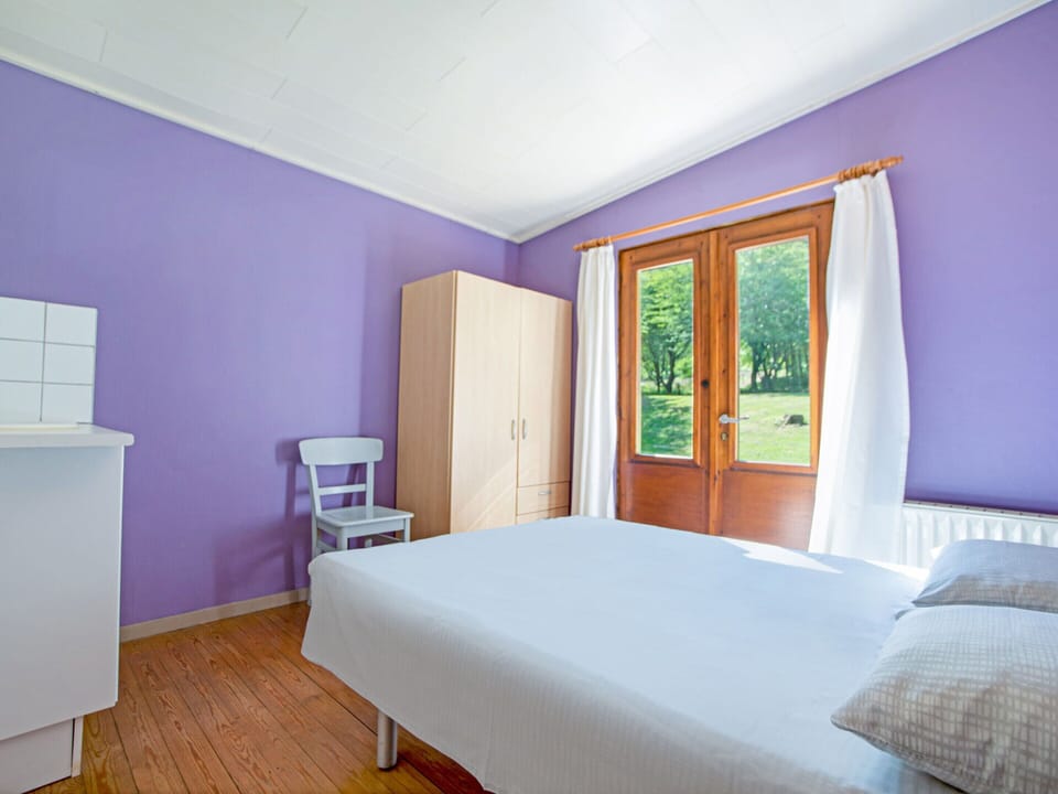 Cozy Chalet in Trois Ponts near Forest House in Trois-Ponts