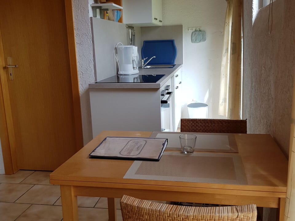 Apartment | Dining
