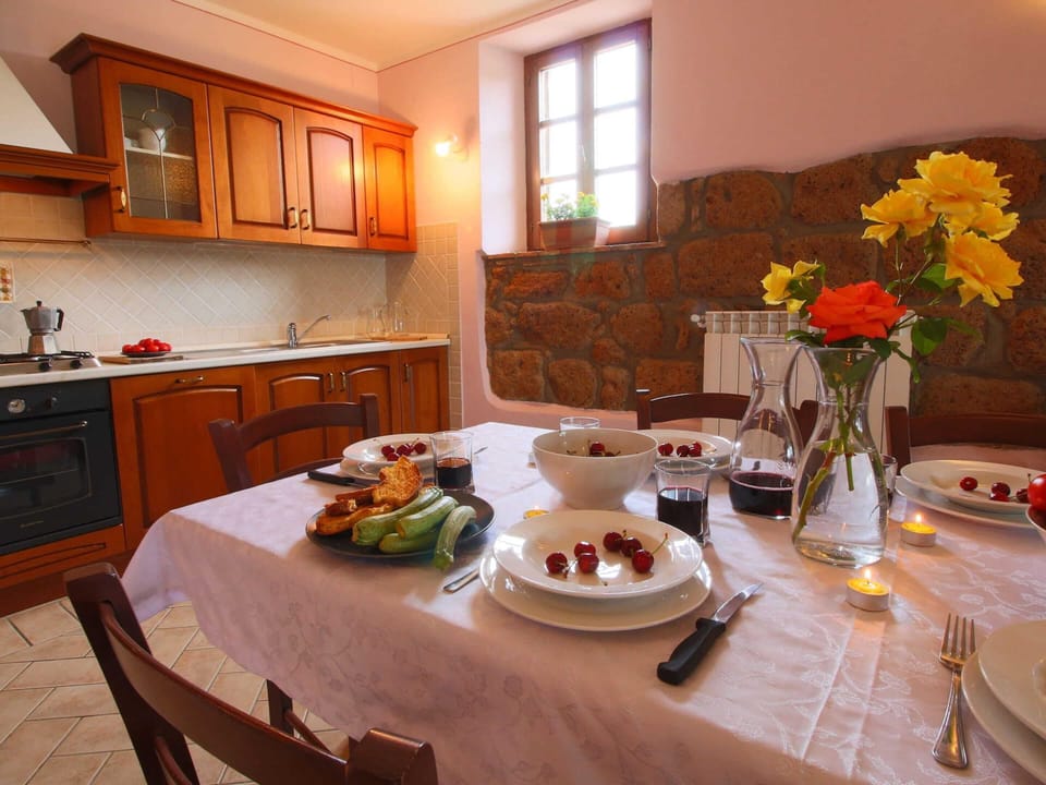 House | Dining