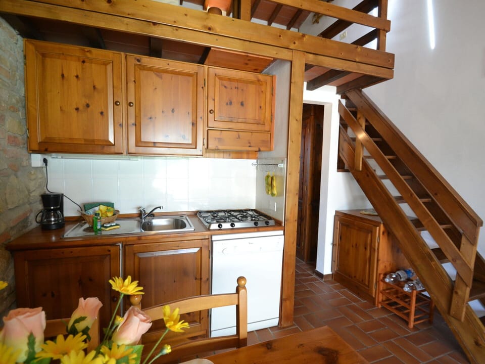 Apartment | Private kitchen | Stovetop, highchair