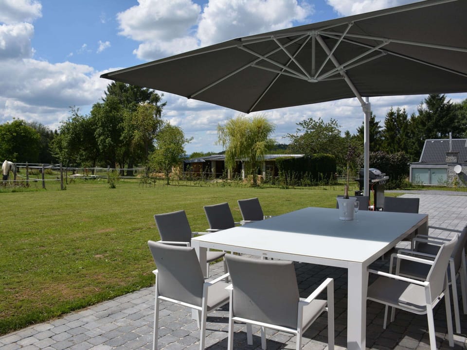 Villa | Dining