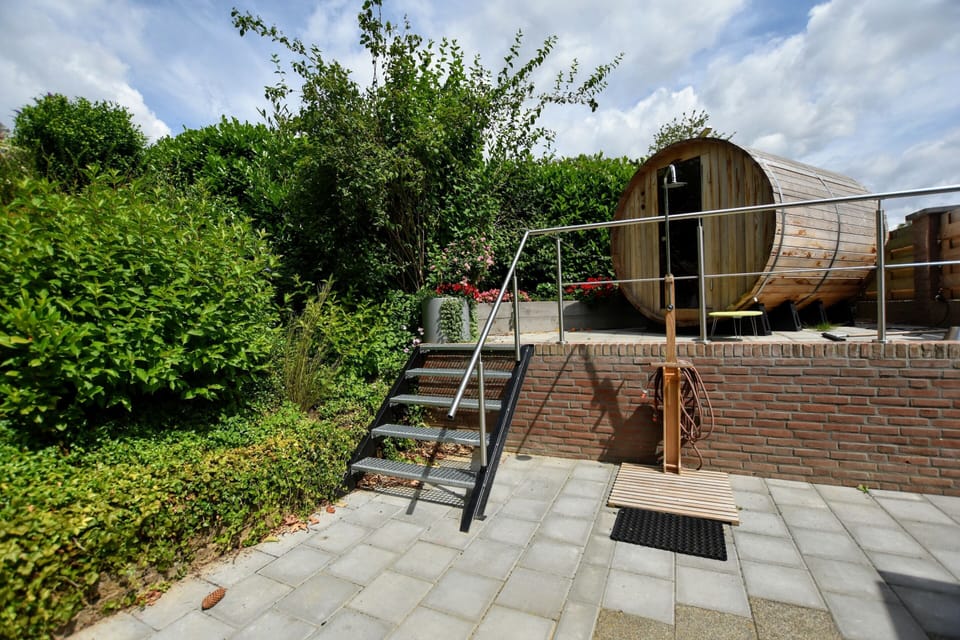 House | Spa treatment